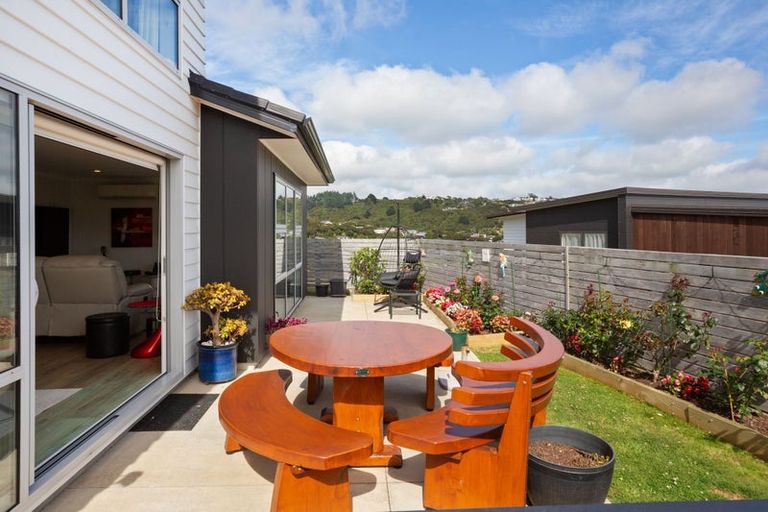 Photo of property in 174 Navigation Drive, Whitby, Porirua, 5024