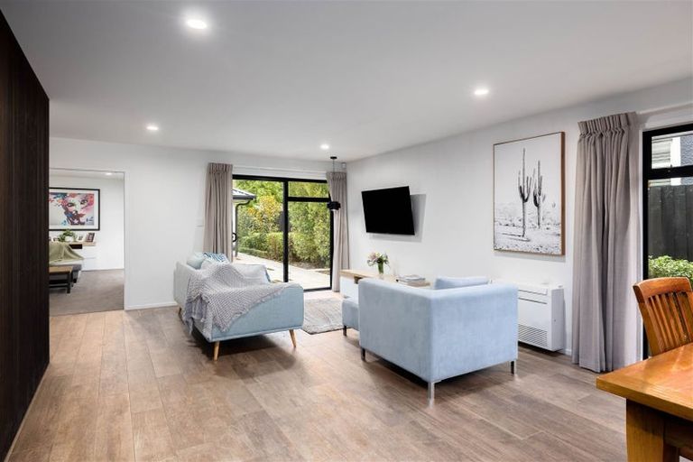 Photo of property in 67 Mays Road, St Albans, Christchurch, 8052