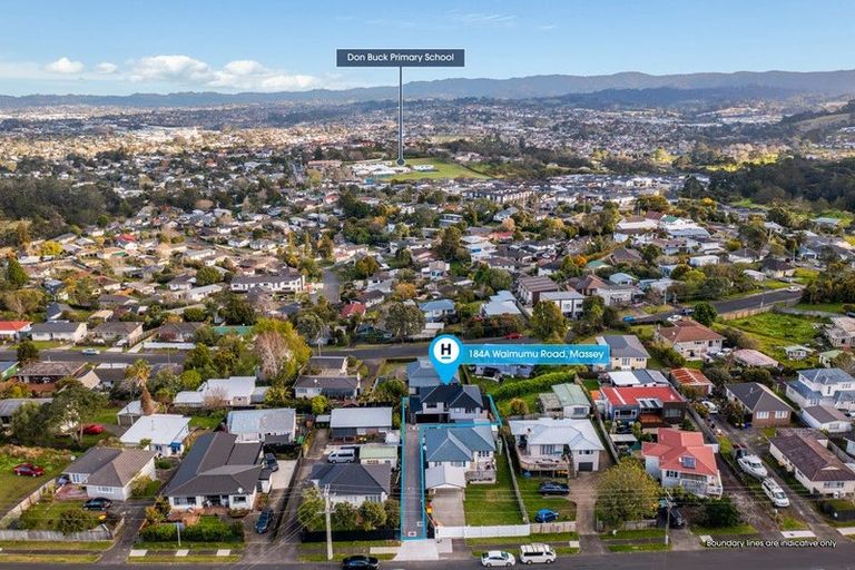 Photo of property in 184a Waimumu Road, Massey, Auckland, 0614