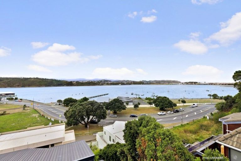 Photo of property in 380b Evans Bay Parade, Hataitai, Wellington, 6021