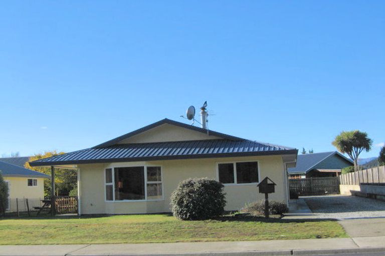 Photo of property in 57 Plantation Road, Wanaka, 9305