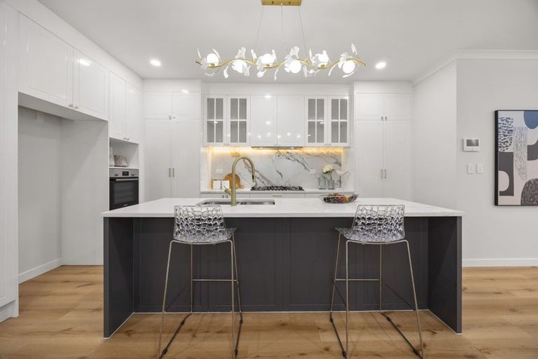 Photo of property in 35 Park Green Avenue, Rosehill, Papakura, 2113