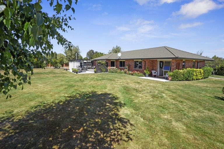 Photo of property in 5 Willowside Place, Amberley, 7410