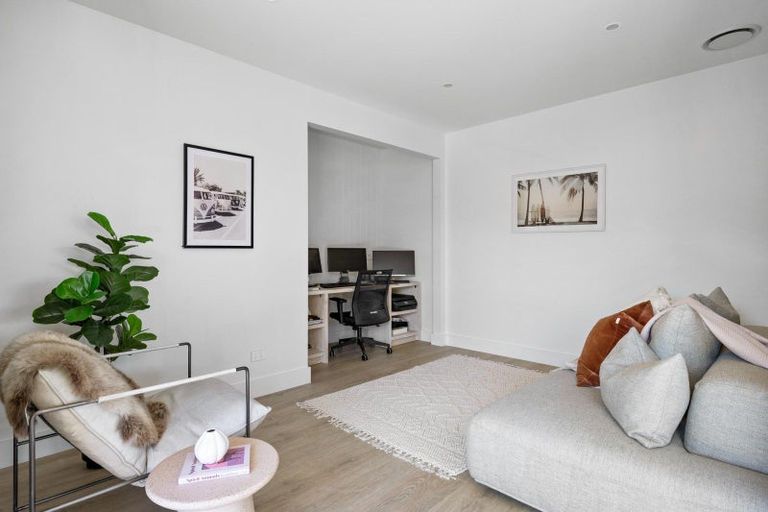 Photo of property in 9 Brodie Avenue, Arrowtown, 9302