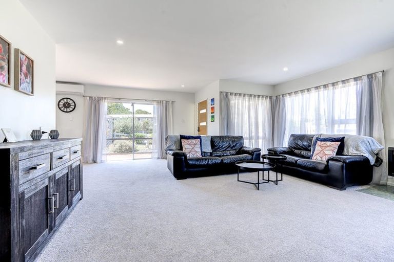 Photo of property in 4 Morrow Avenue, St Andrews, Hamilton, 3200
