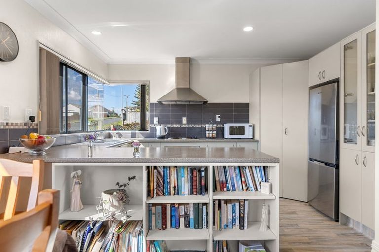 Photo of property in 8a Waimapu Street, Greerton, Tauranga, 3112