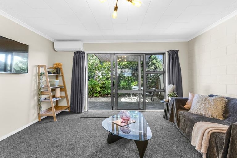 Photo of property in 2/36 Bristol Street, Tamatea, Napier, 4112