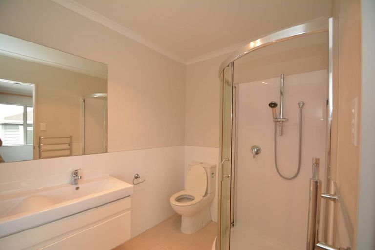 Photo of property in 130 Jeffs Road, Flat Bush, Auckland, 2016