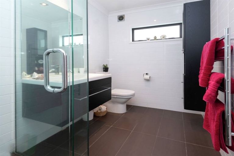 Photo of property in 5 Ullswater Place, Half Moon Bay, Auckland, 2012