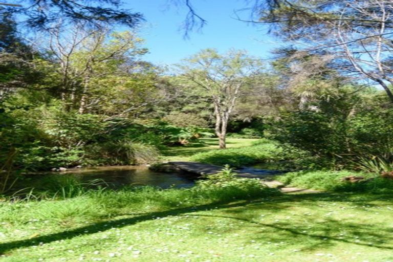 Photo of property in 104 French Farm Valley Road, French Farm, Akaroa, 7582