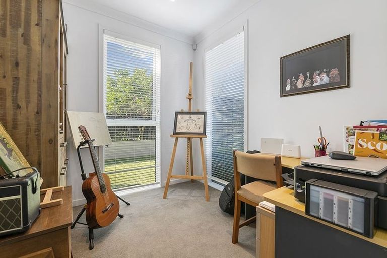 Photo of property in 76a Ladies Mile, Manly, Whangaparaoa, 0930