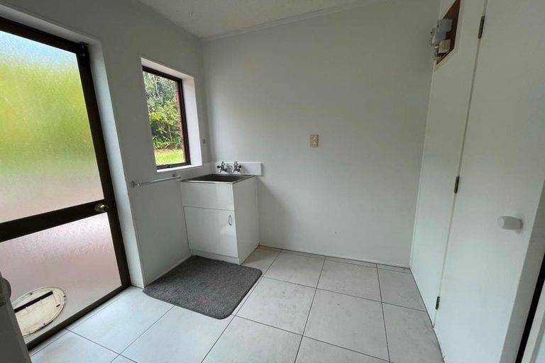 Photo of property in 1/17 Weetman Drive, Browns Bay, Auckland, 0630