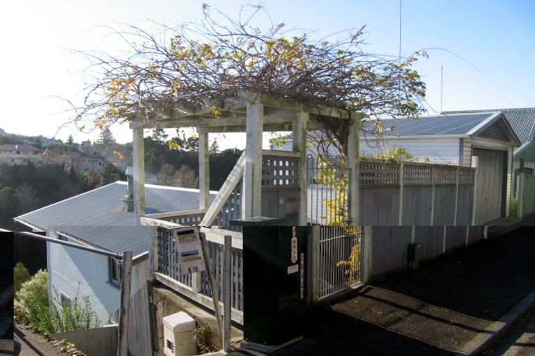 Photo of property in 15 Fitzroy Road, Bluff Hill, Napier, 4110