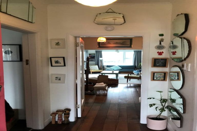 Photo of property in 21 Tirangi Road, Rongotai, Wellington, 6022