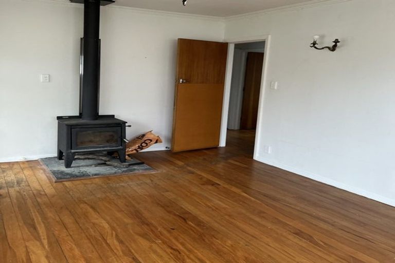 Photo of property in 1/14 Totara Street, Trentham, Upper Hutt, 5018