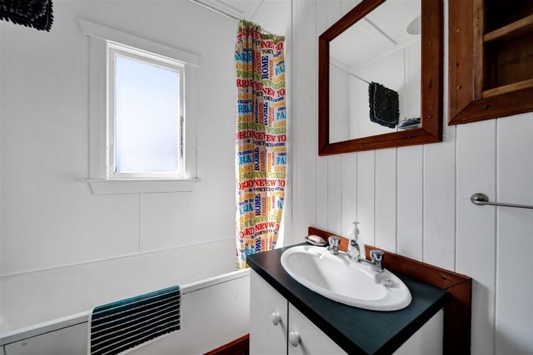 Photo of property in 219a Parklands Avenue, Bell Block, New Plymouth, 4312