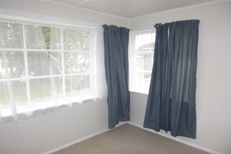 Photo of property in 14 Atiawa Crescent, Waiwhetu, Lower Hutt, 5010