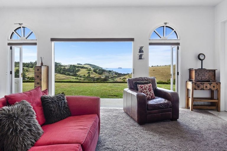 Photo of property in 378 Whitmore Road, Tawharanui Peninsula, Warkworth, 0986