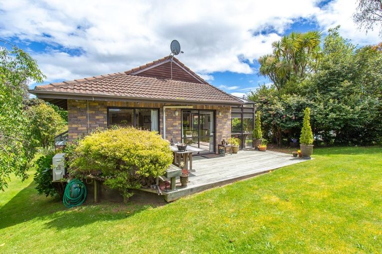 Photo of property in 14 Davidson Street, Glenholme, Rotorua, 3010