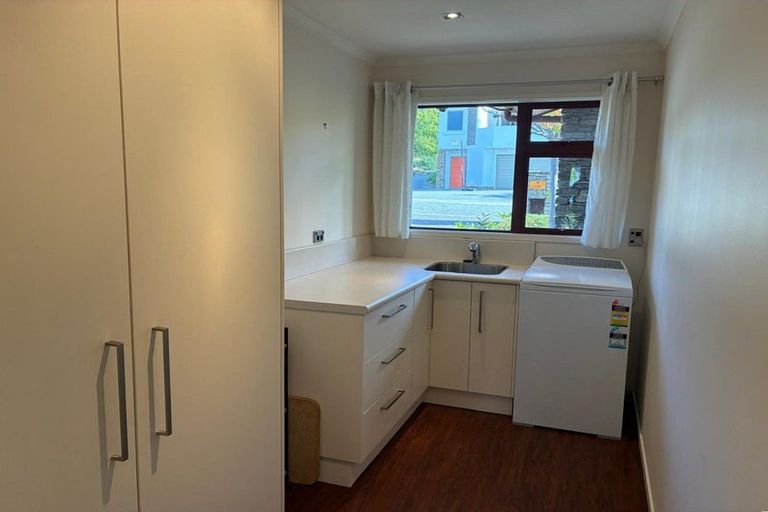 Photo of property in 8 Bodkin Road, Bridge Hill, Alexandra, 9320