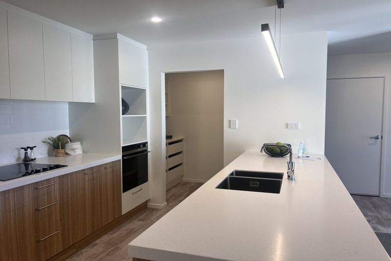 Photo of property in 2/14 Woodhouse Street, Linwood, Christchurch, 8062