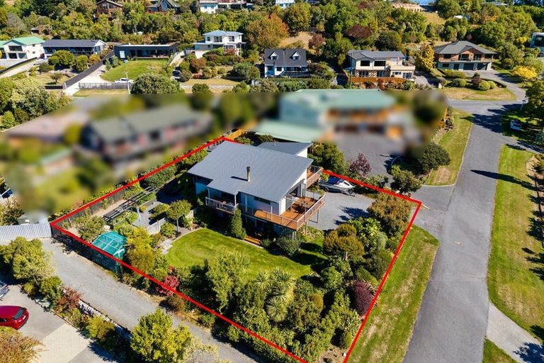 Photo of property in 4 Dover Terrace, Kaikoura, 7300