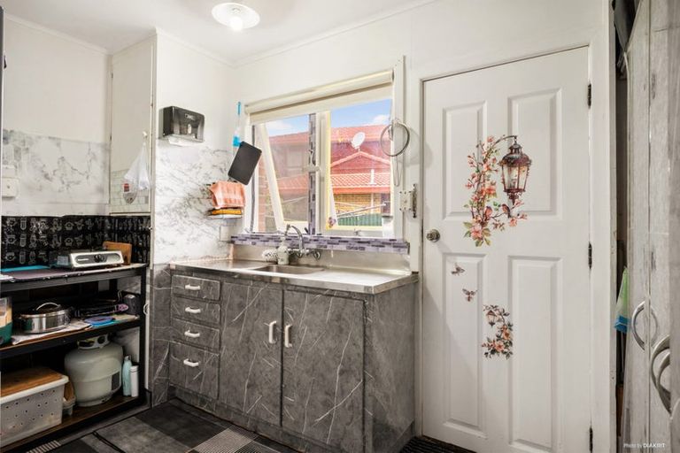 Photo of property in 2/243a St George Street, Papatoetoe, Auckland, 2025