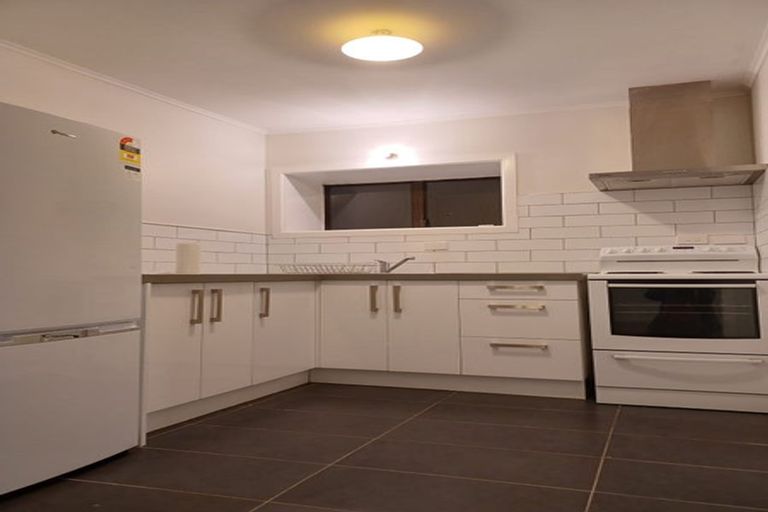 Photo of property in 107 Parkvale Road, Karori, Wellington, 6012