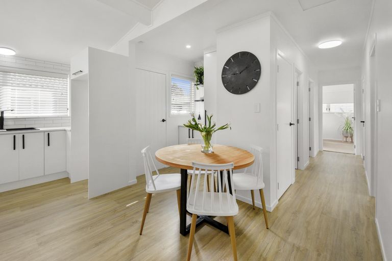 Photo of property in 45a Jellicoe Road, Manurewa, Auckland, 2102