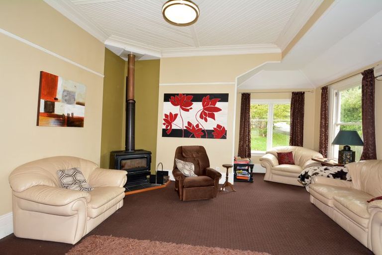 Photo of property in 14 Adderley Terrace, Ravensbourne, Dunedin, 9022