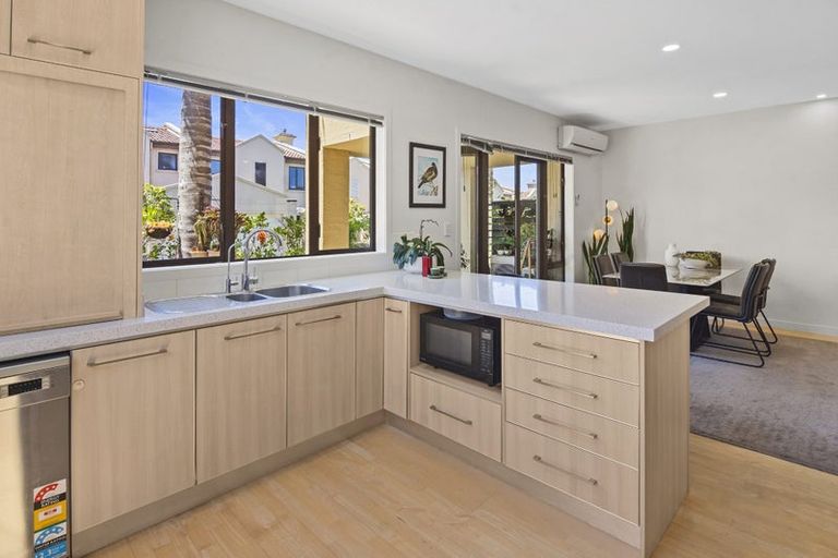 Photo of property in Point Ridge, 1/130 Gills Road, Albany Heights, Auckland, 0632