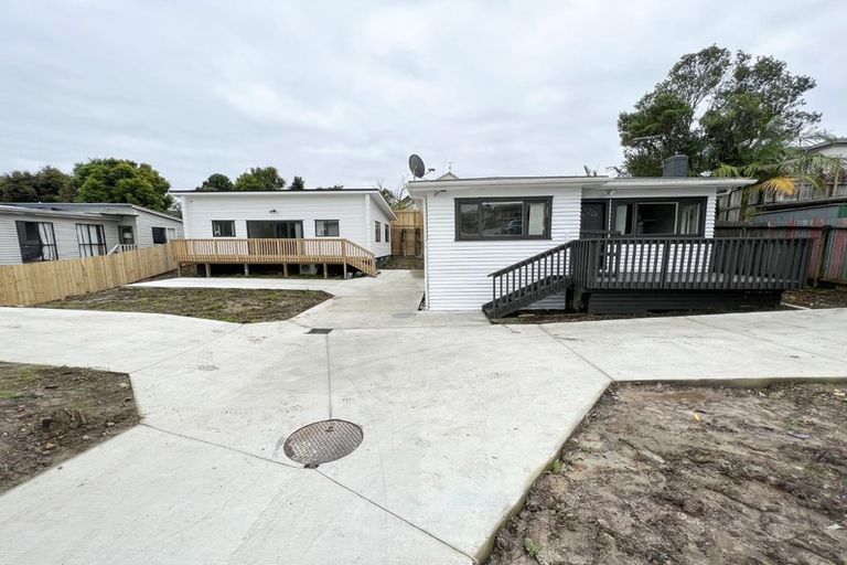 Photo of property in 164 Edmonton Road, Te Atatu South, Auckland, 0610