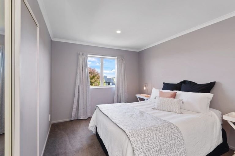 Photo of property in 3 Bancroft Place, Parklands, Christchurch, 8083