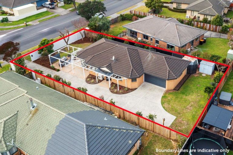 Photo of property in 676 Gloucester Road, Papamoa Beach, Papamoa, 3118