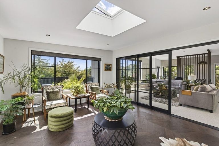 Photo of property in 7 Pike Place, Ferndale, New Plymouth, 4310