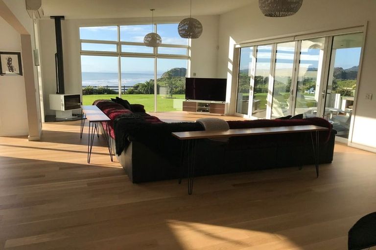Photo of property in 154 Waitoetoe Road, Mimi, Urenui, 4377