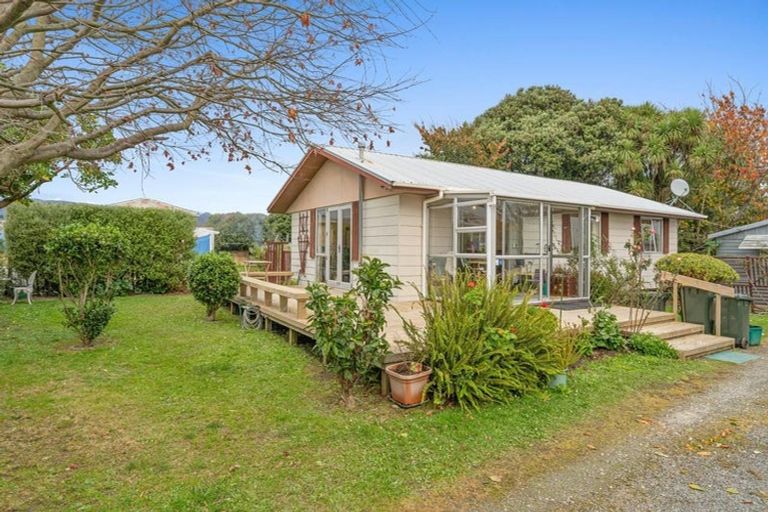Photo of property in 27a Iti Street, Otaki, 5512