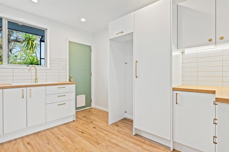 Photo of property in 4/155 Aldwins Road, Phillipstown, Christchurch, 8062