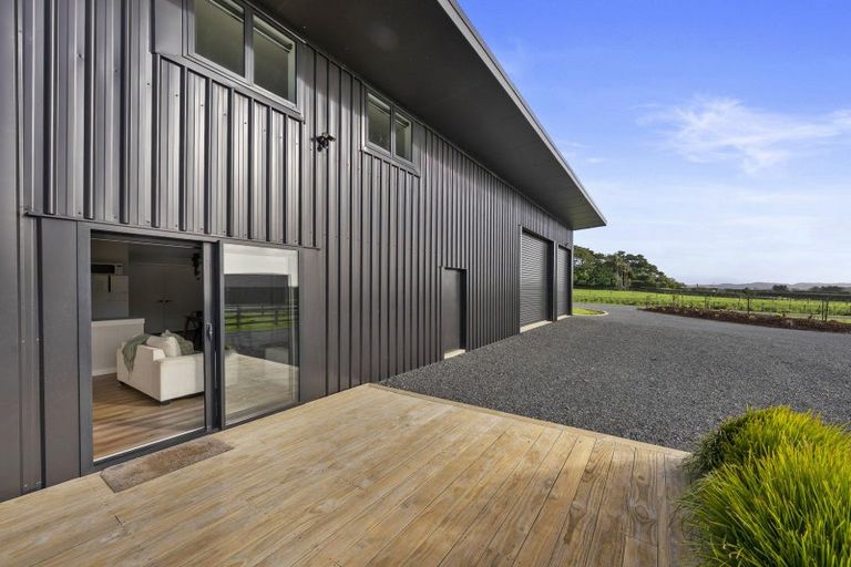 Photo of property in 58 Kidd Road, Waiuku, 2682