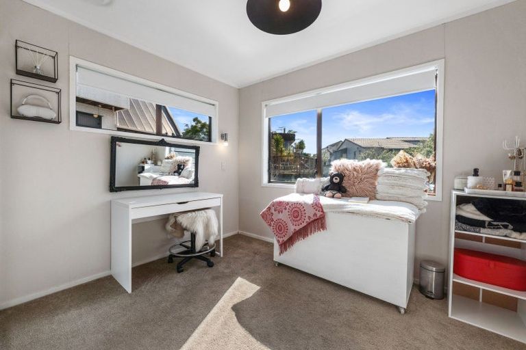 Photo of property in 188 Sandspit Road, Shelly Park, Auckland, 2014