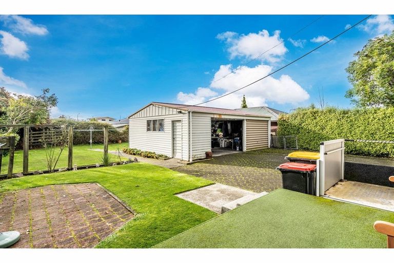 Photo of property in 330 Chelmsford Street, Waverley, Invercargill, 9810