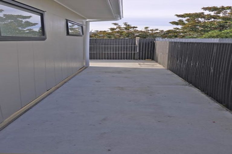 Photo of property in 12 Kauri Road, Stanmore Bay, Whangaparaoa, 0932