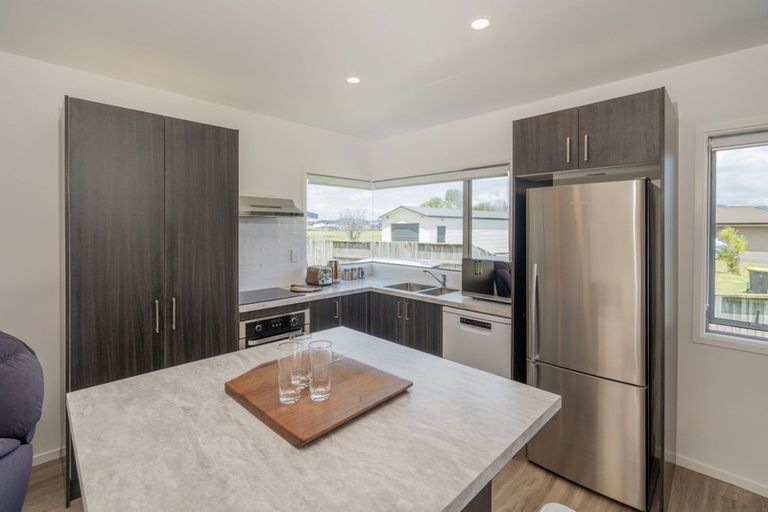 Photo of property in 35 Carina Way, Whitianga, 3510