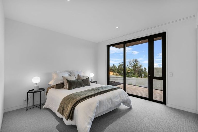 Photo of property in 5 Loader Lane, Clifton, Christchurch, 8081