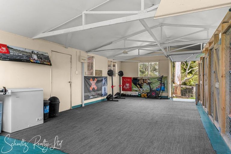 Photo of property in 736 Whakapirau Road, Whakapirau, Maungaturoto, 0583