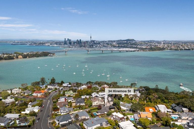 Photo of property in 34 Hinemoa Street, Birkenhead, Auckland, 0626