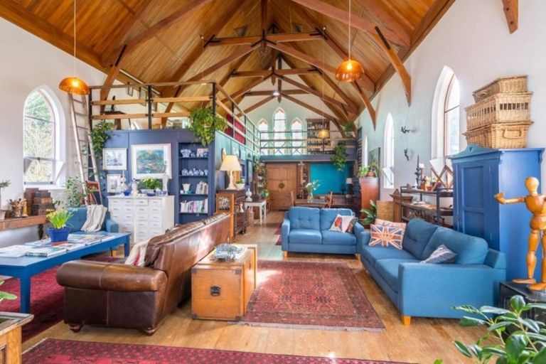 Photo of property in 46 Pensher Street, Waitahuna, Lawrence, 9593