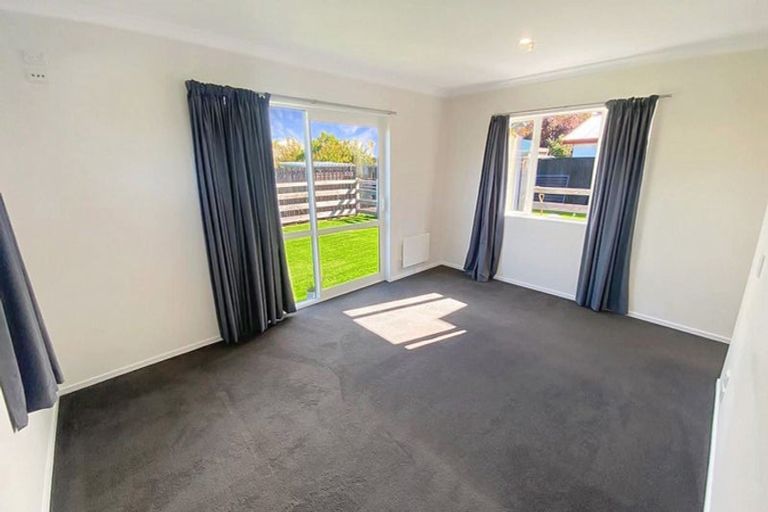 Photo of property in 29 Wineberry Avenue, Amberley, 7410