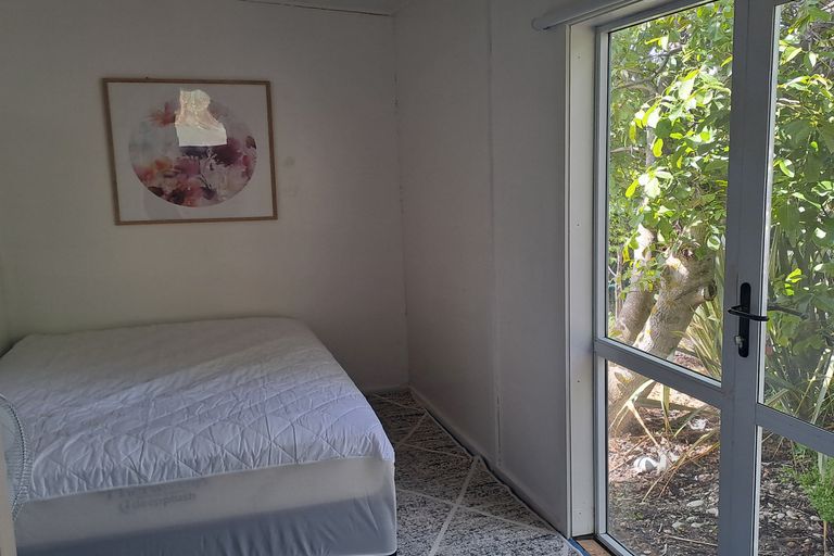 Photo of property in 131 Branxholm Street, Roxburgh, 9500