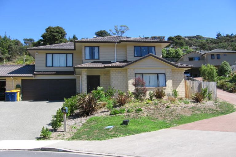 Photo of property in 34 Helen Ryburn Place, Torbay, Auckland, 0630